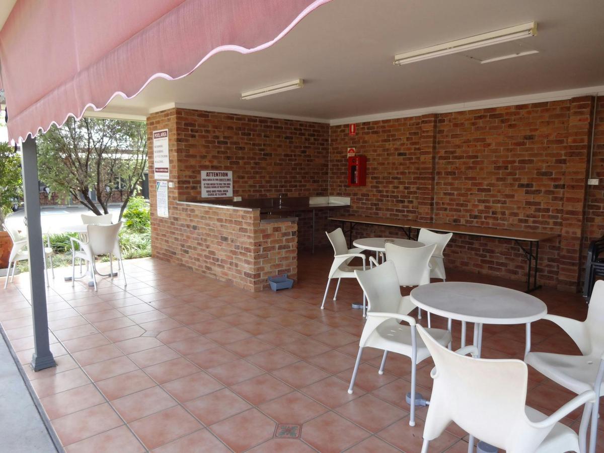 Southern Cross Motel