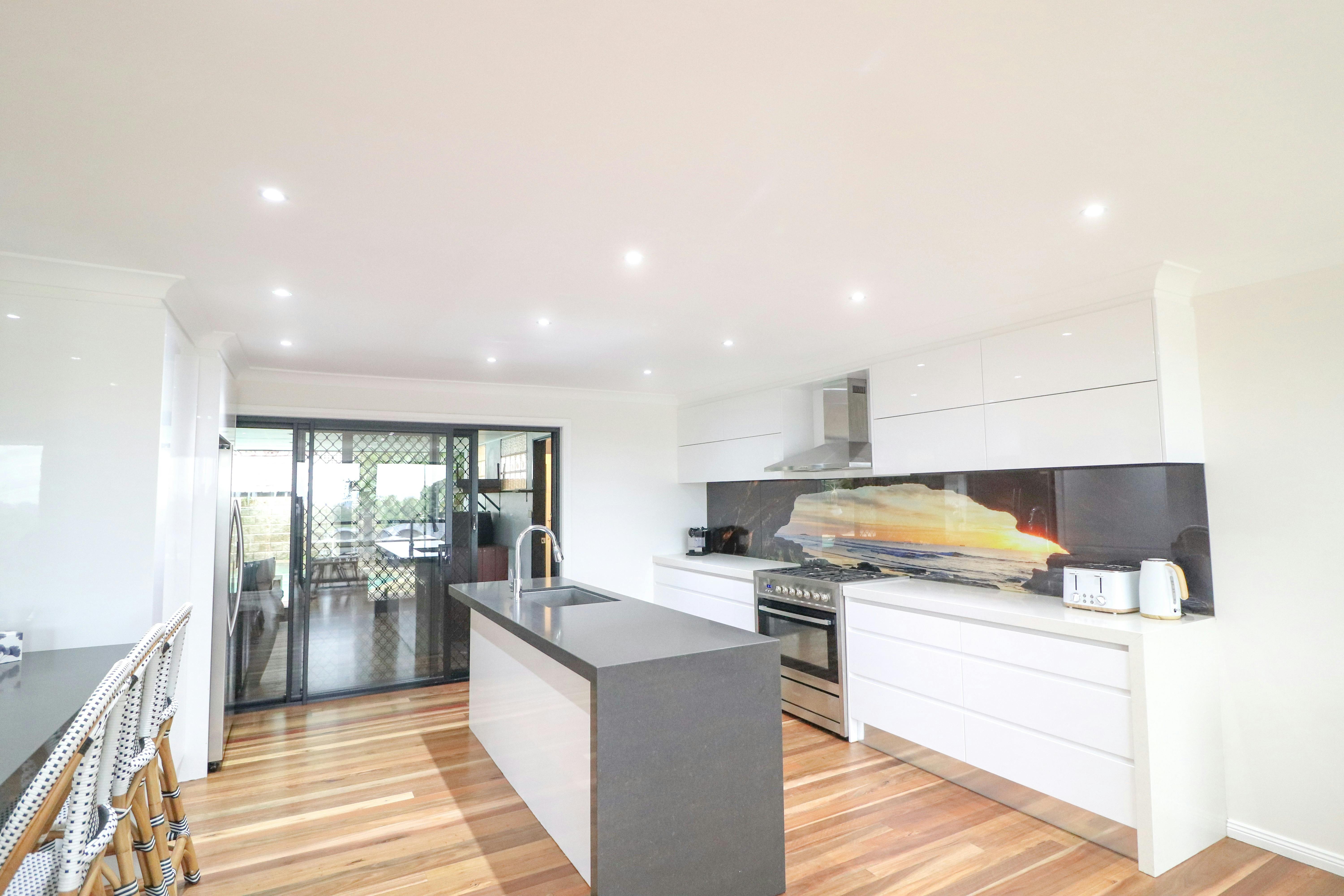 fully equipped kitchen