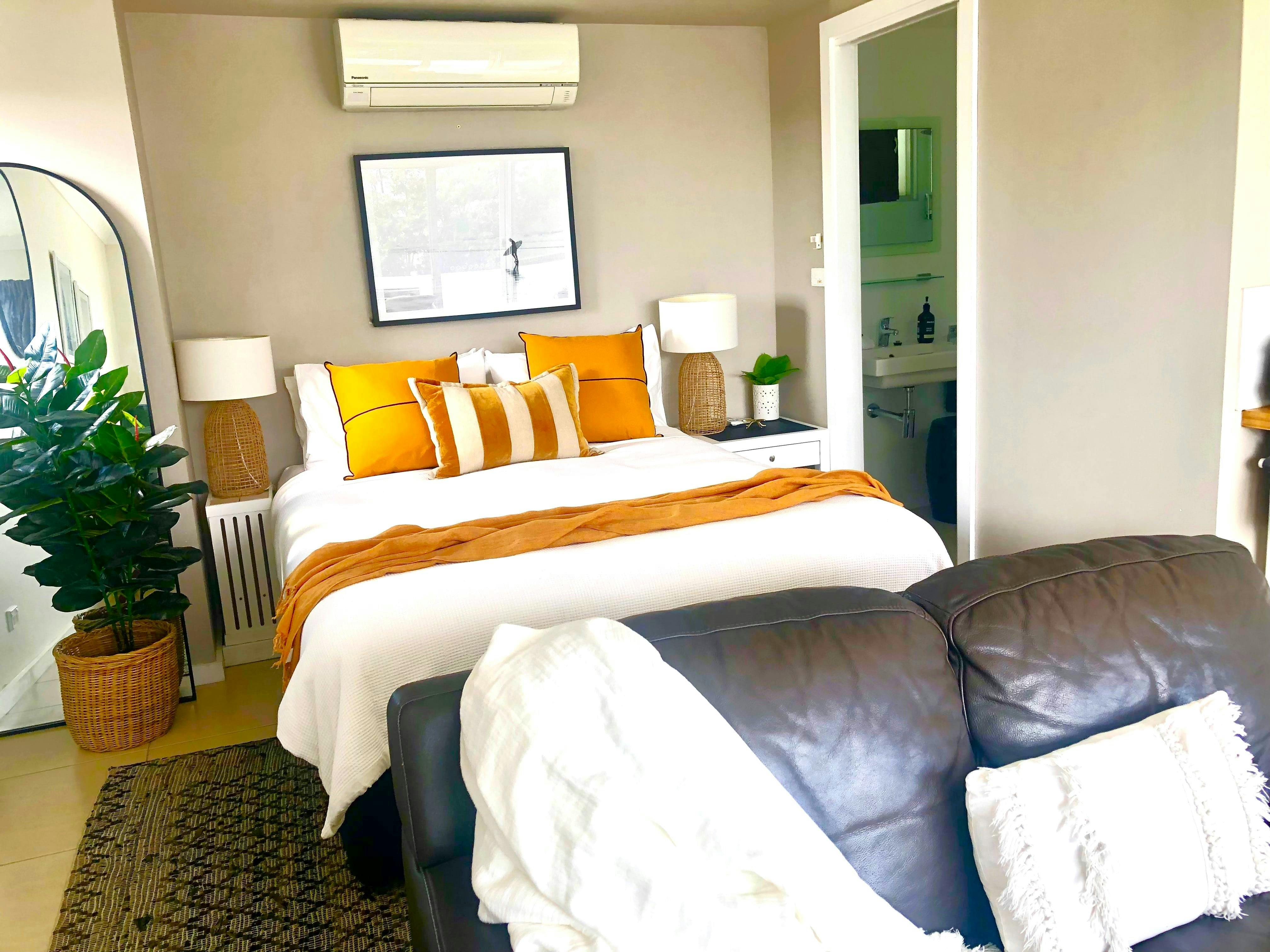 Comfortable queen bed. Quality linens.