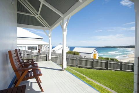 Assistant Keepers South Cottage verandah