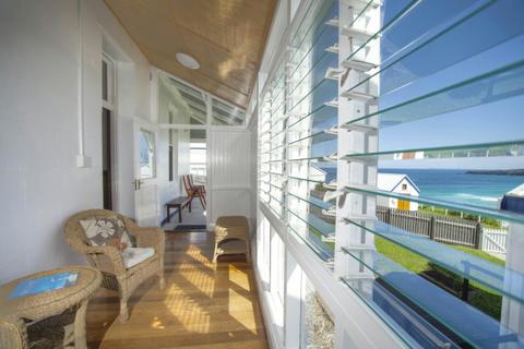 Assistant Keepers South Cottage  breezeway