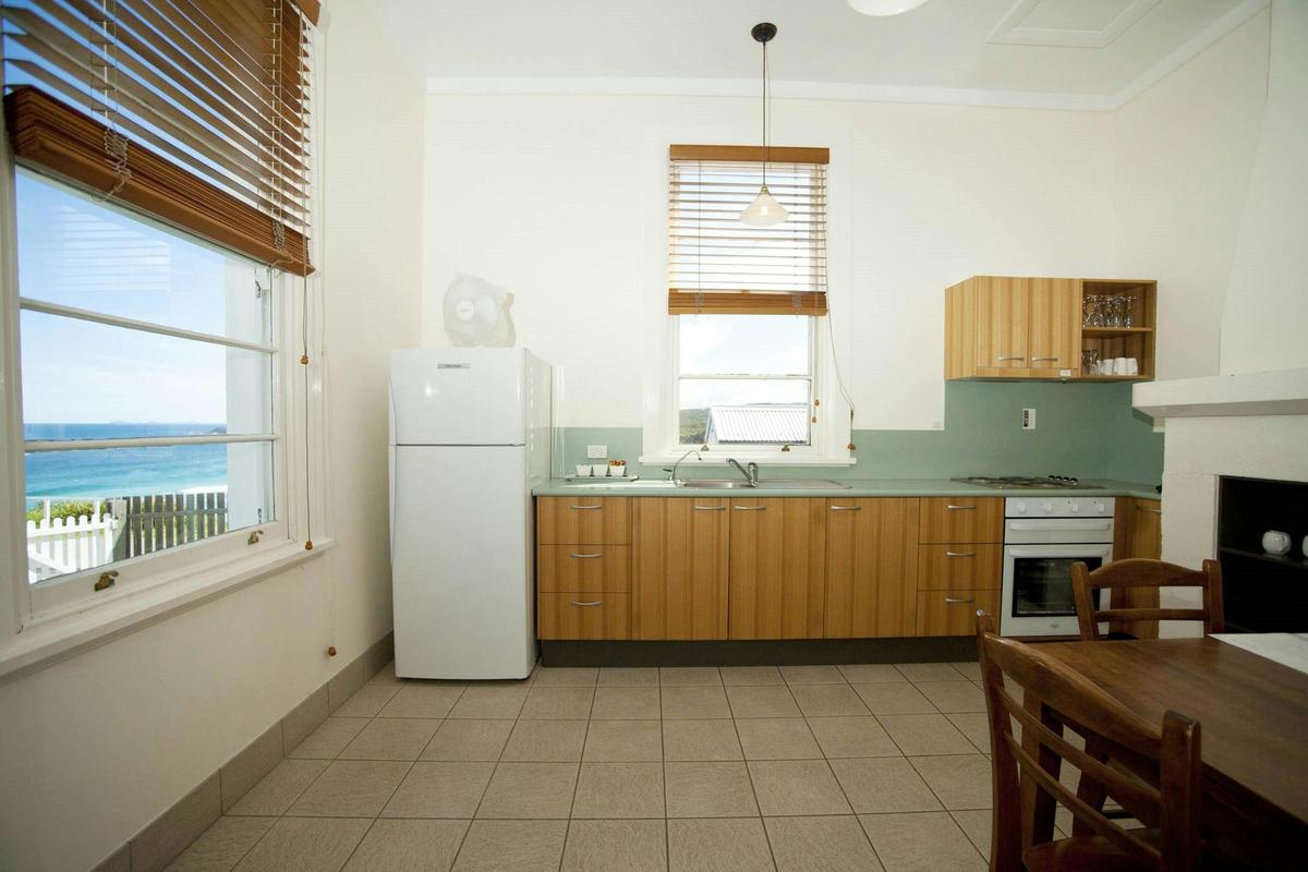 Assistant Keepers South Cottage kitchen
