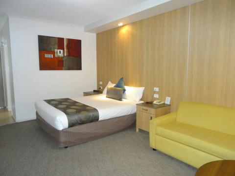 Queen Room