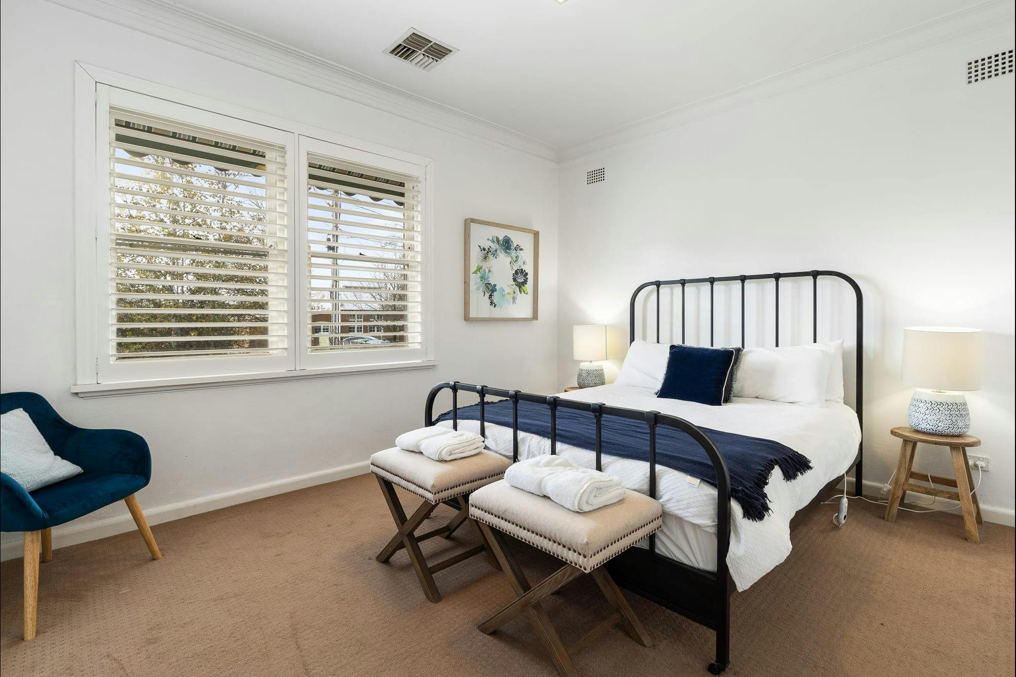 Queen Bedroom at Stay Stylish in the Heart of Orange