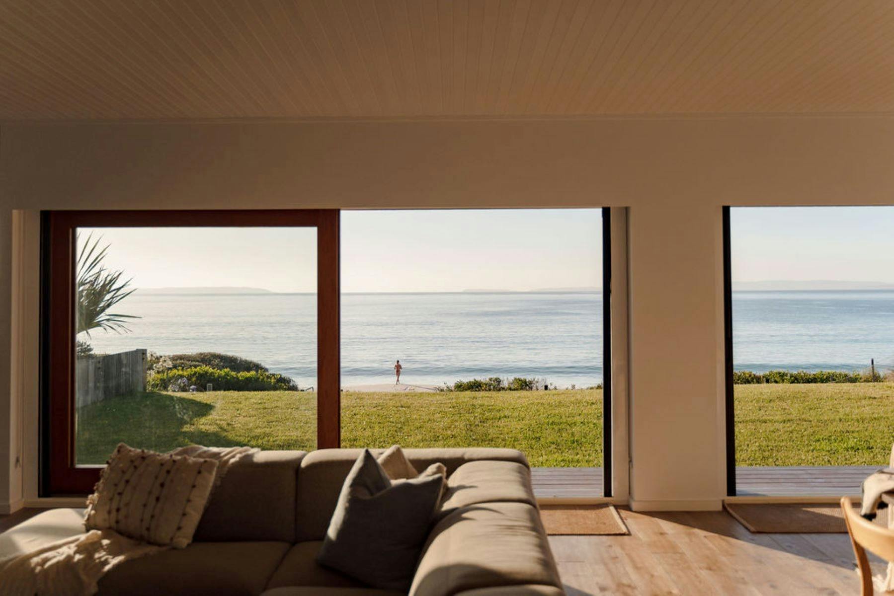 Saltspray - 'Saltspray' is perfectly positioned on the shores of stunning Jervis Bay  Callala Beach