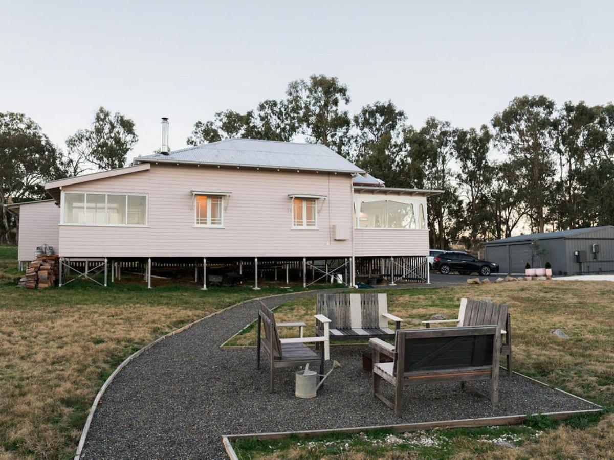 Sunday at Mirumiru Farmhouse