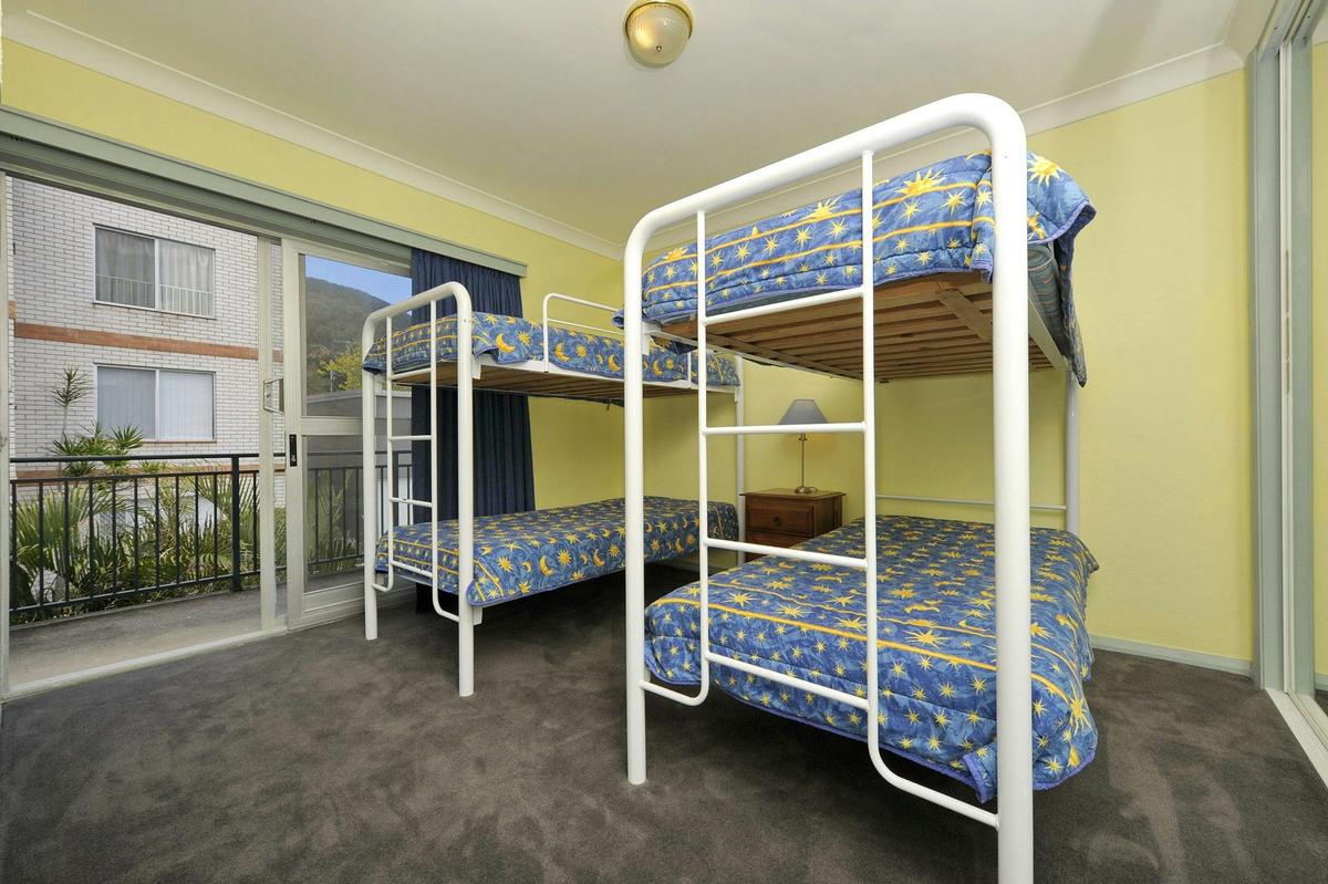 Bedroom 2 - 2 Bunk Bed