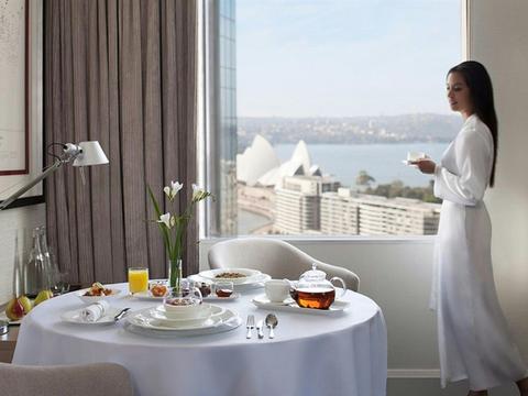 Sydney Harbour Marriott Hotel