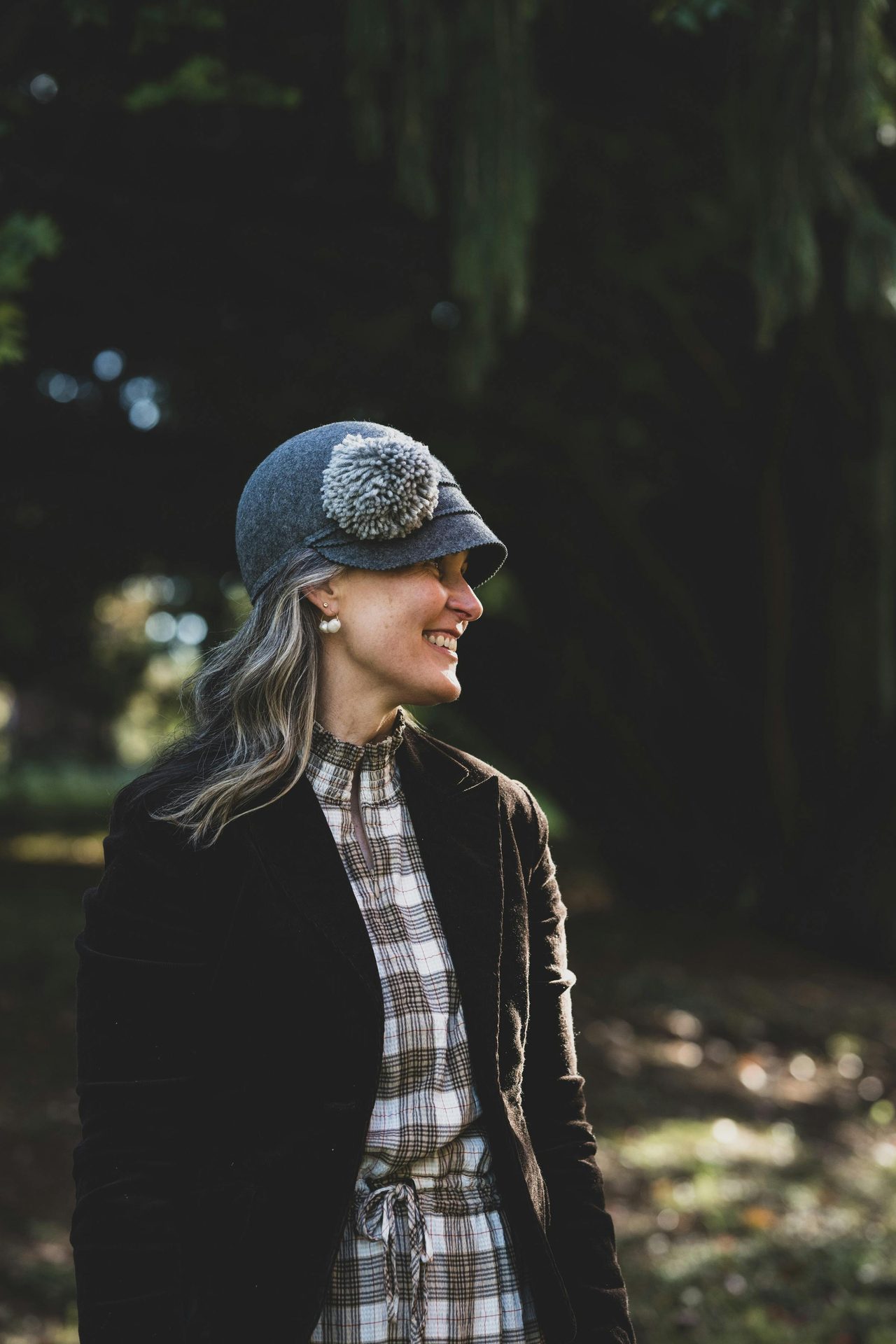 Pom Pom Cap