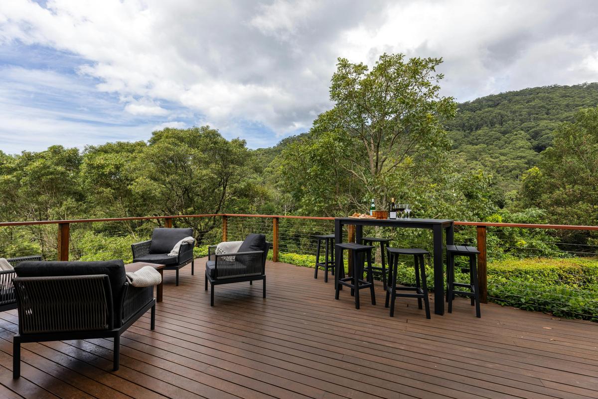 Expansive Decks