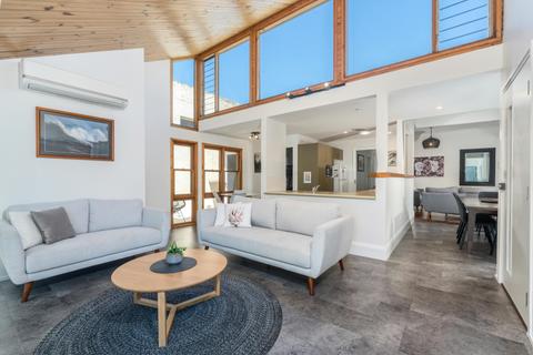 Stevenson Beach Cottage