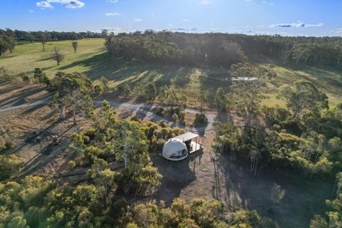 Location shot- showing your privacy and the Australian bushland surrounding