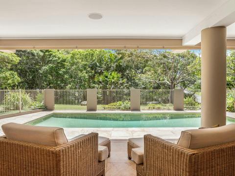Stanwell Beach Glass House