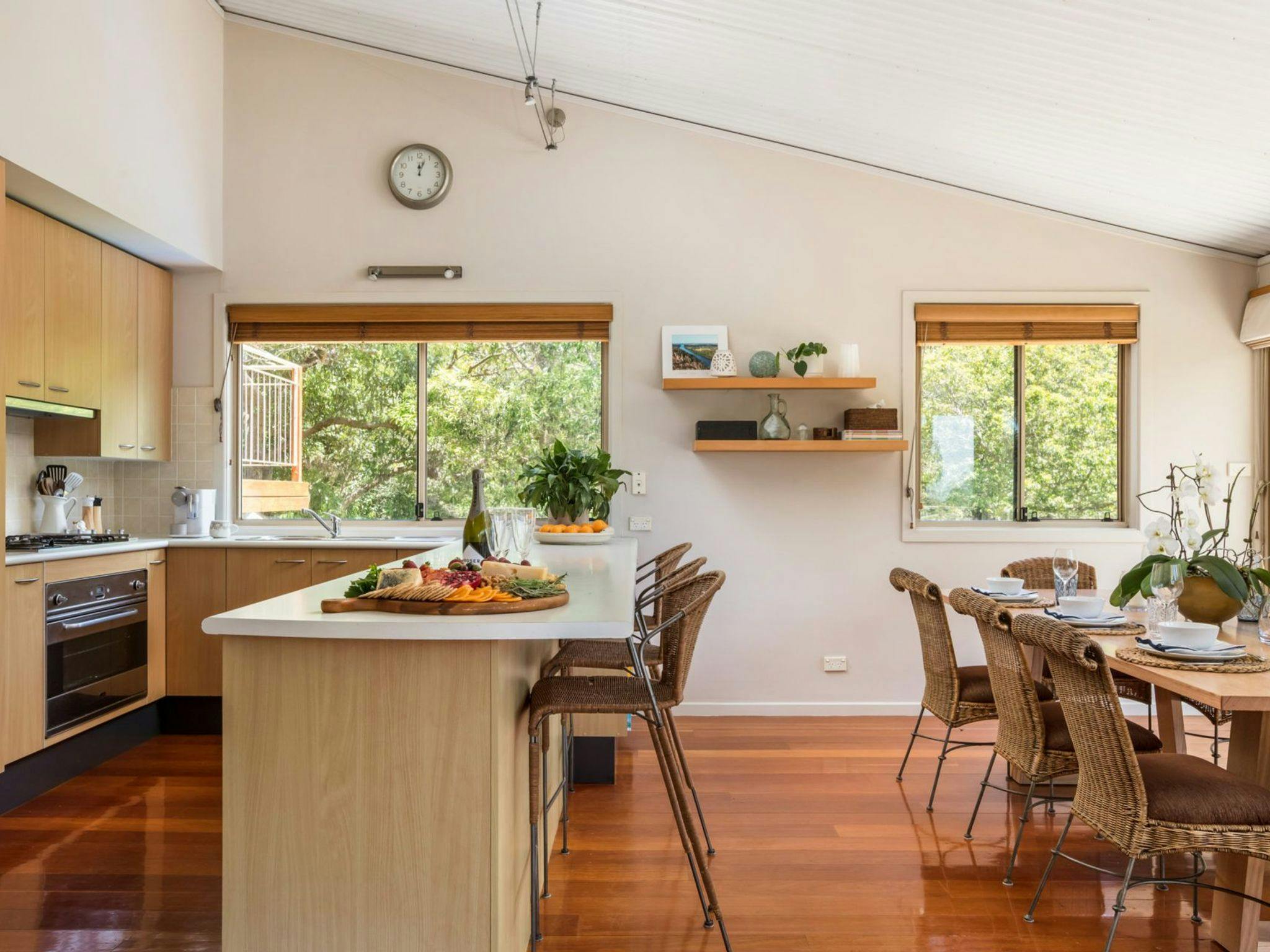 Stanwell Beach Glass House