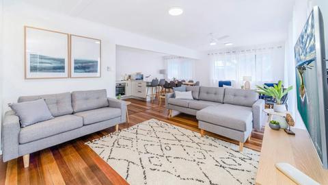 Sea La Vie at Brooms Head