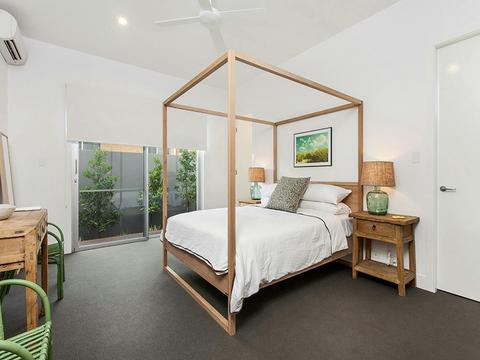 the king bed
