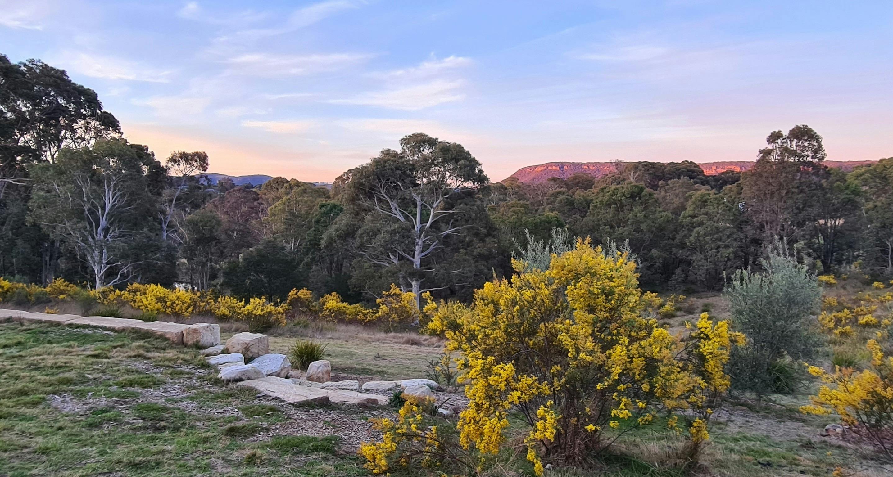 Sunset view of the Blue Mountains