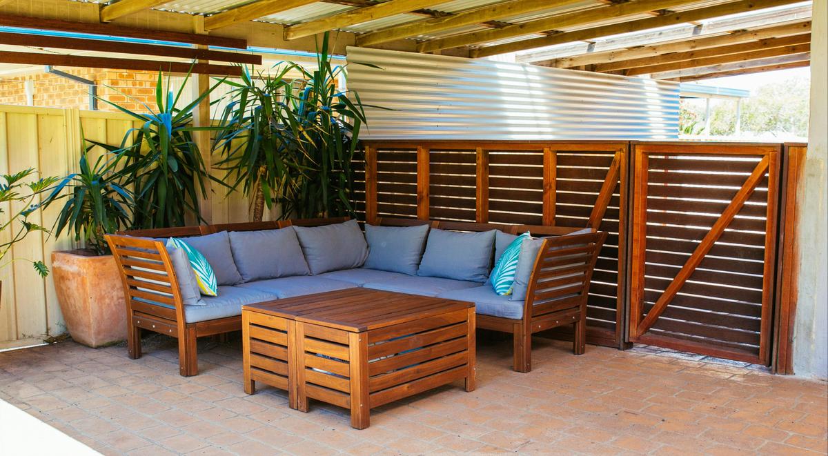 Outdoor lounge - relax with a cold drink and listen to the waves crash in the distance.