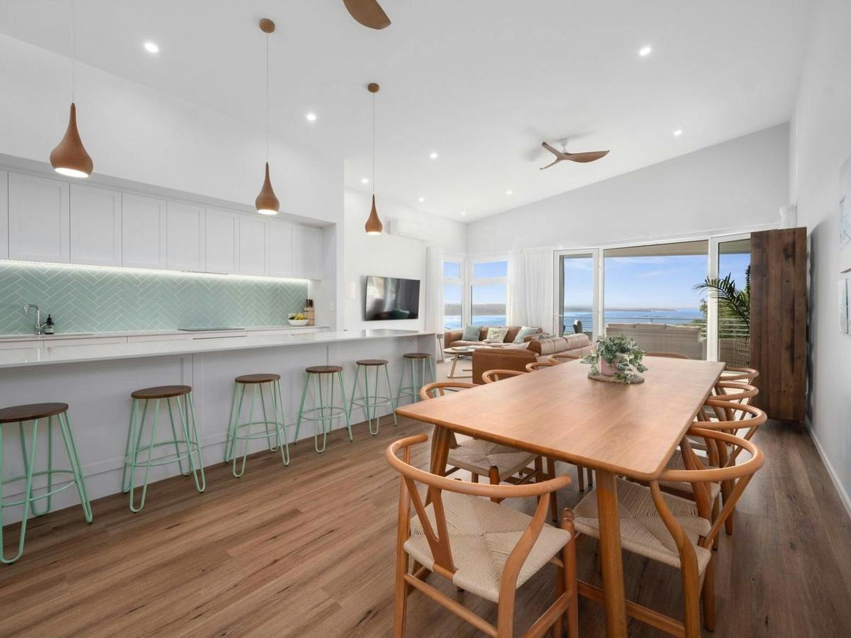 Kitchen/dining