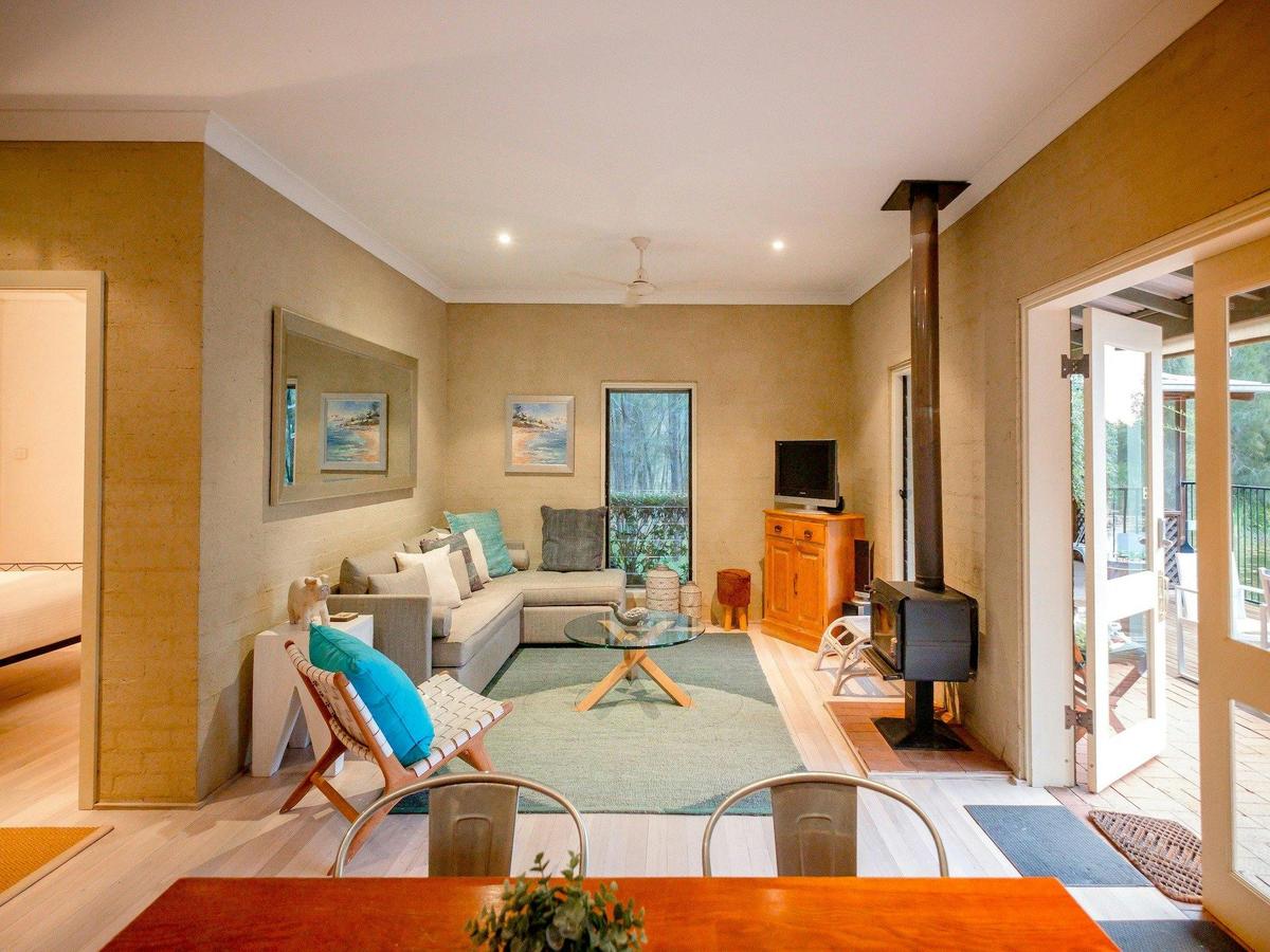 Lounge Area