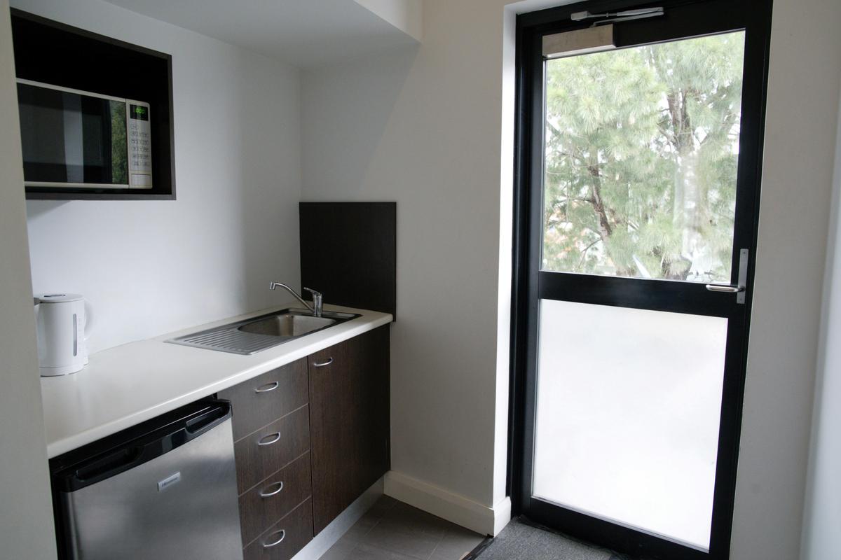 Sunnyside Tavern, Broadmeadow NSW - Communal Kitchen