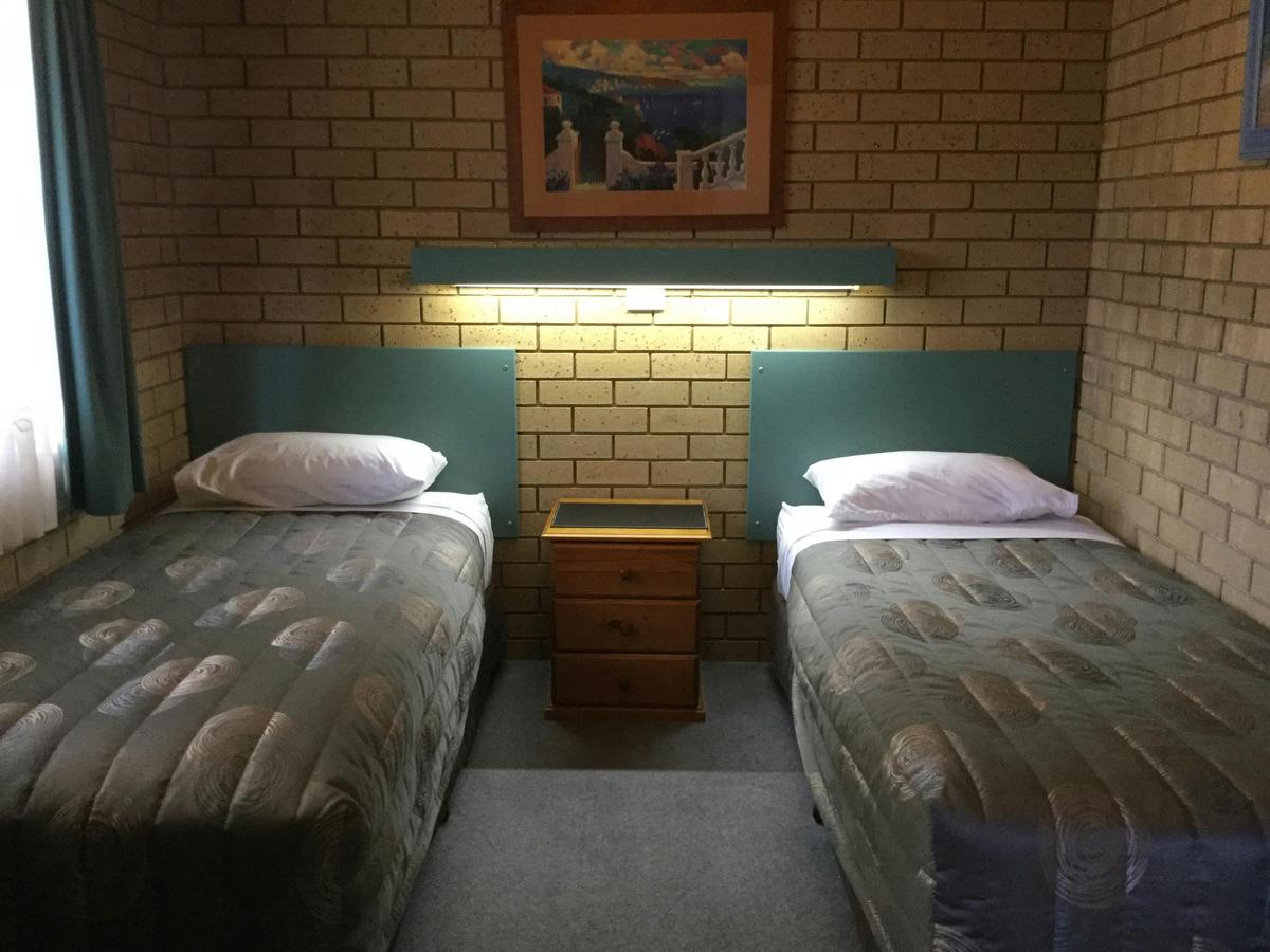 Twin room of 2 bedroom apartment