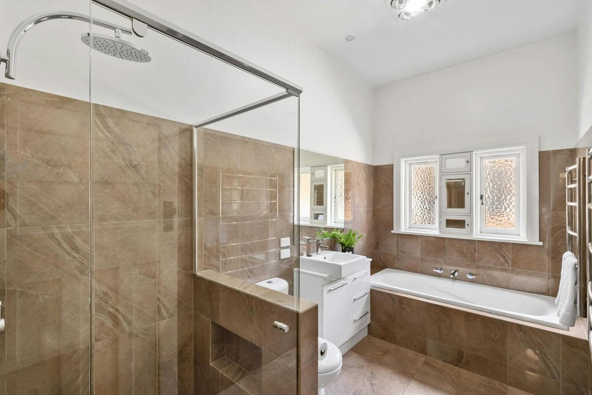 Main Bathroom at Stunning on Summer