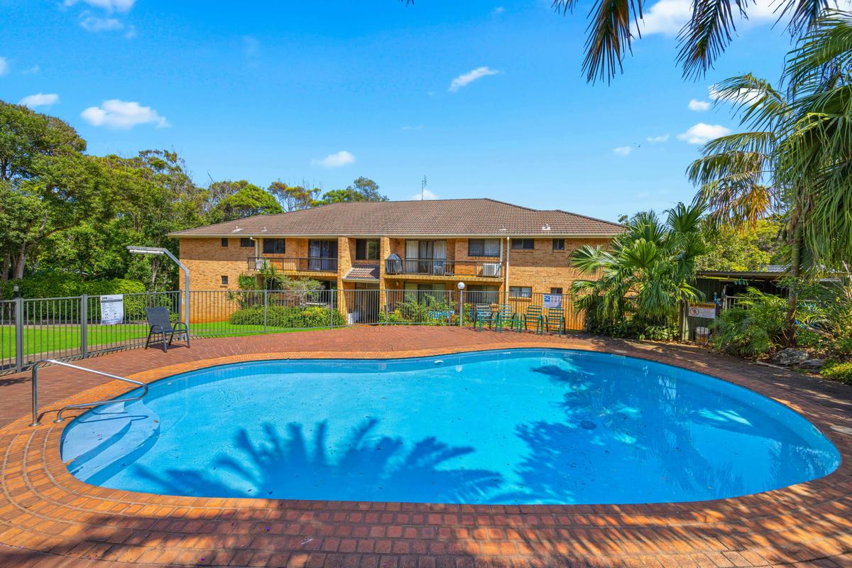 Shelly Cove-Shelley Beach-Pool
