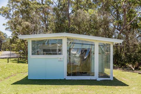 Surfside Caravan 2 Exterior