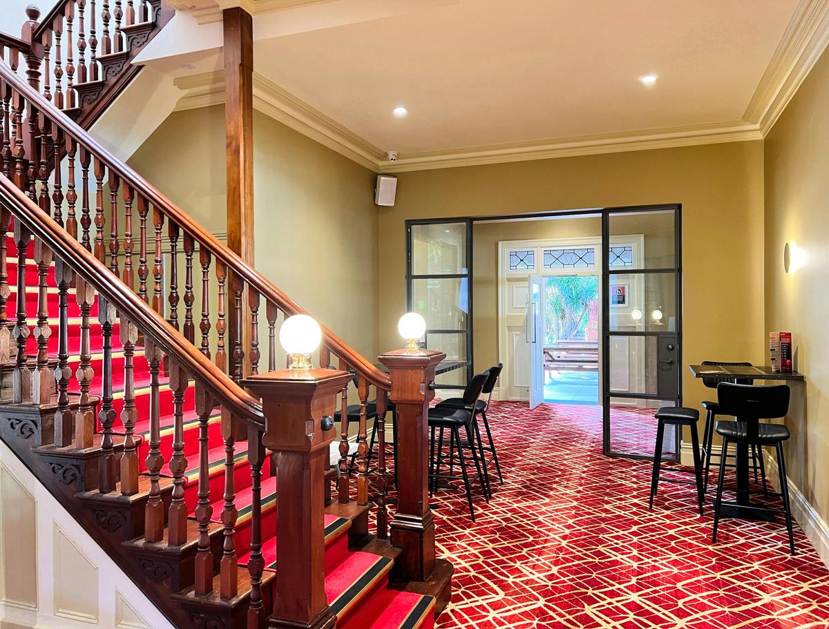 Tempe Hotel, Tempe, Sydney NSW
