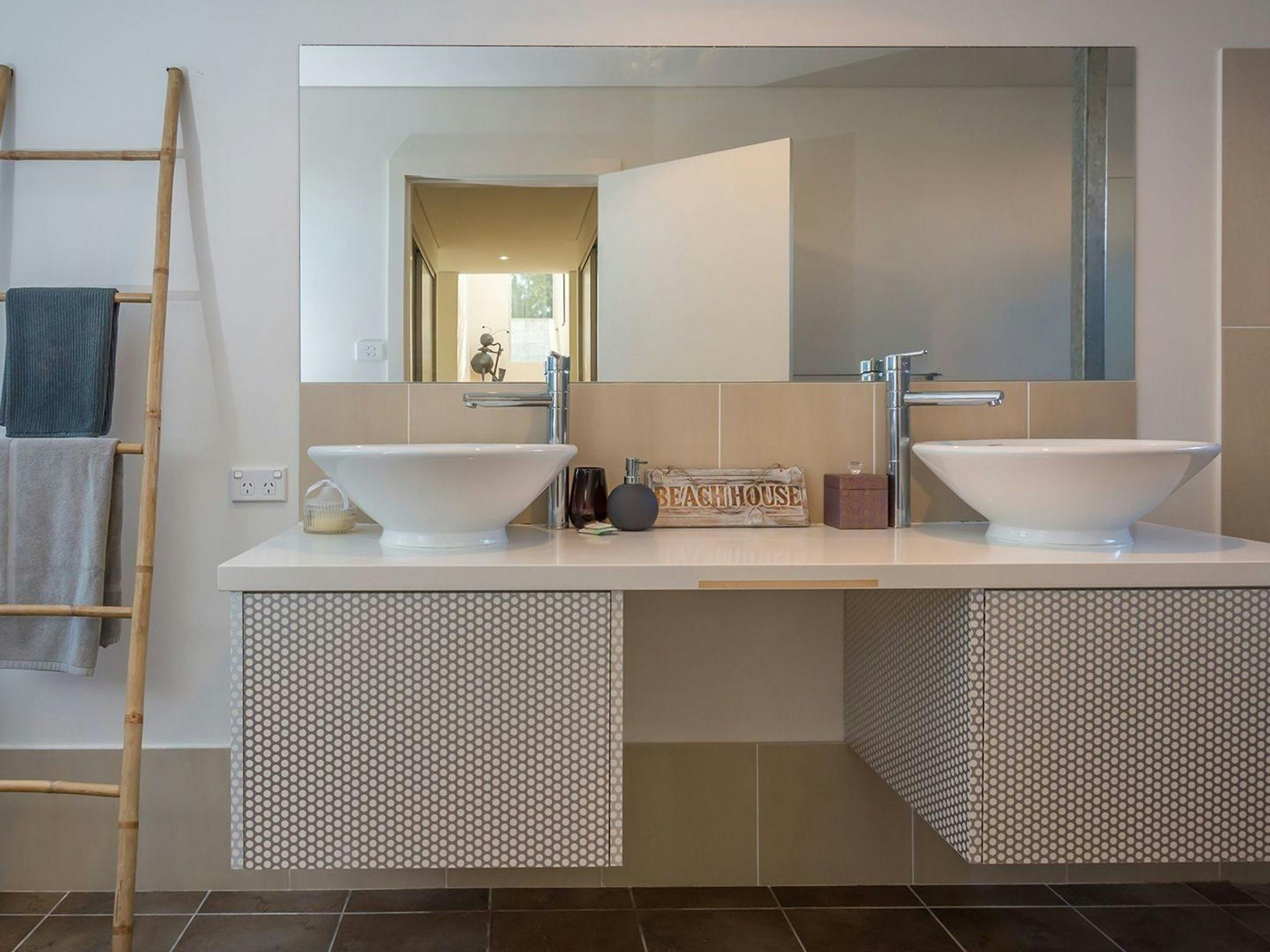 The Art House | Bathroom | Bath | Hairdryer