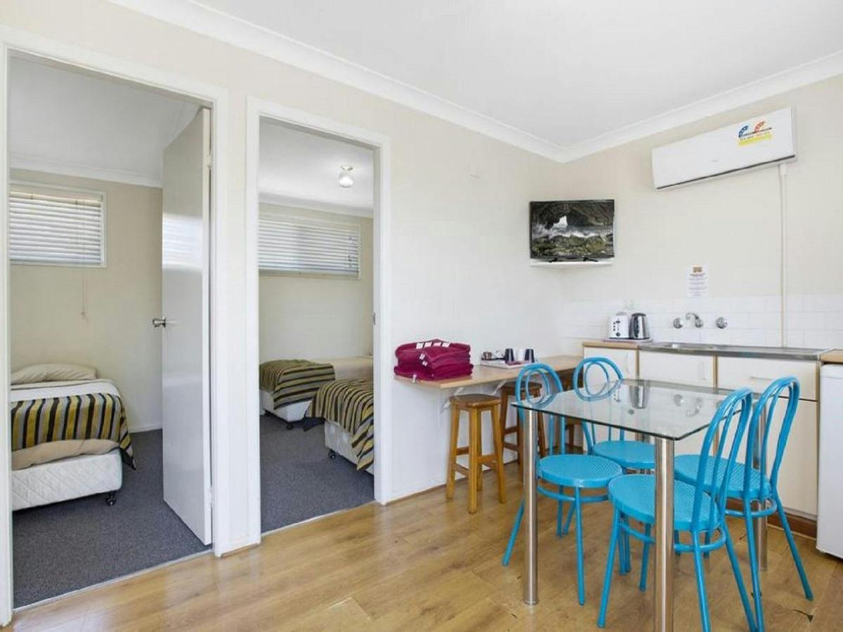 2 bedroom kitchen and bedrooms