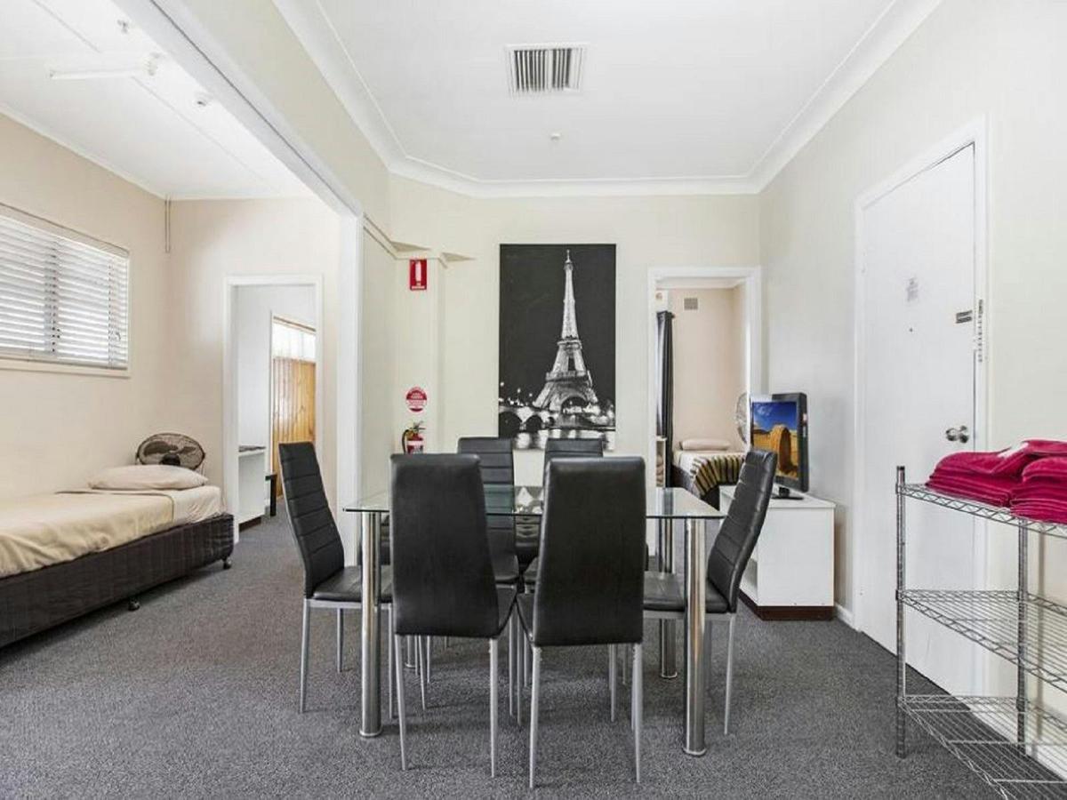 Basic Two bedroom apartment