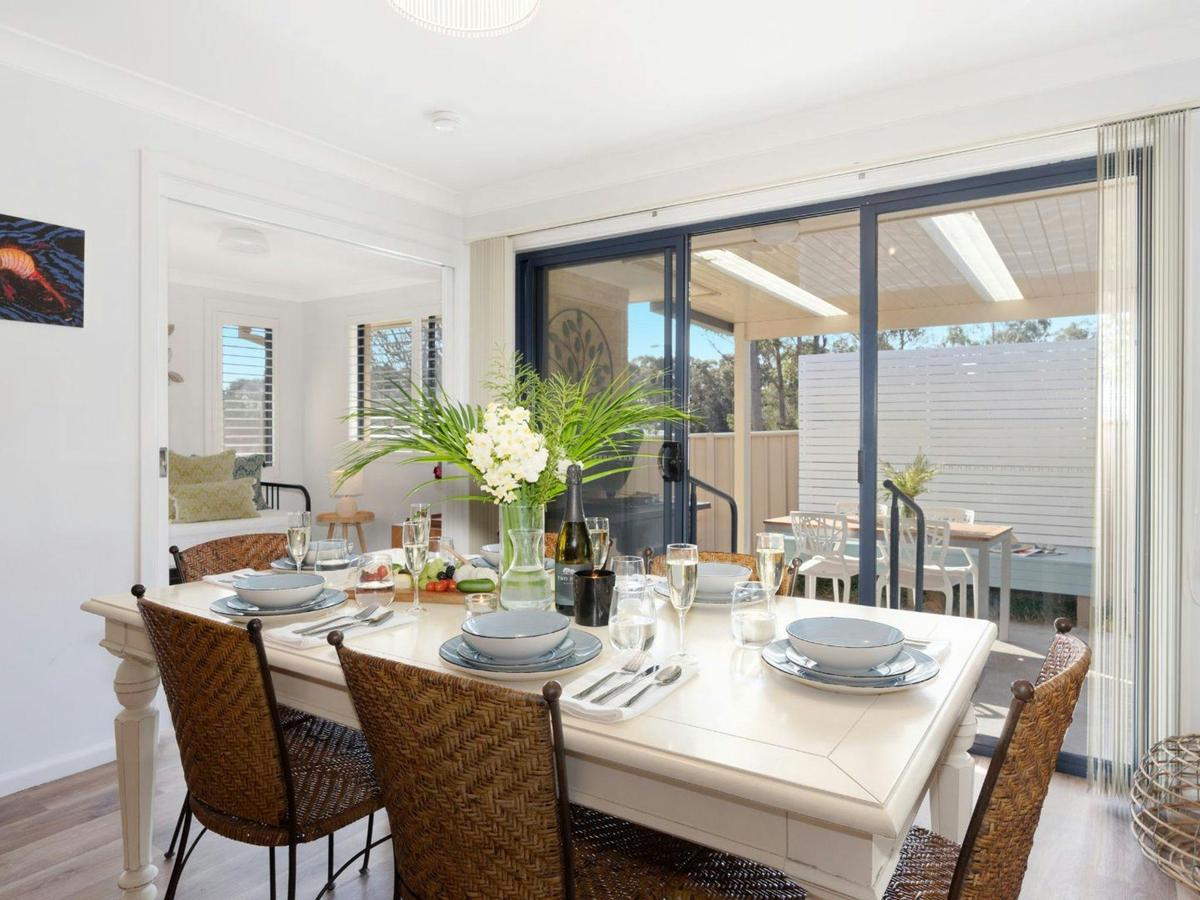 Dining | Family | Extended Outdoor space