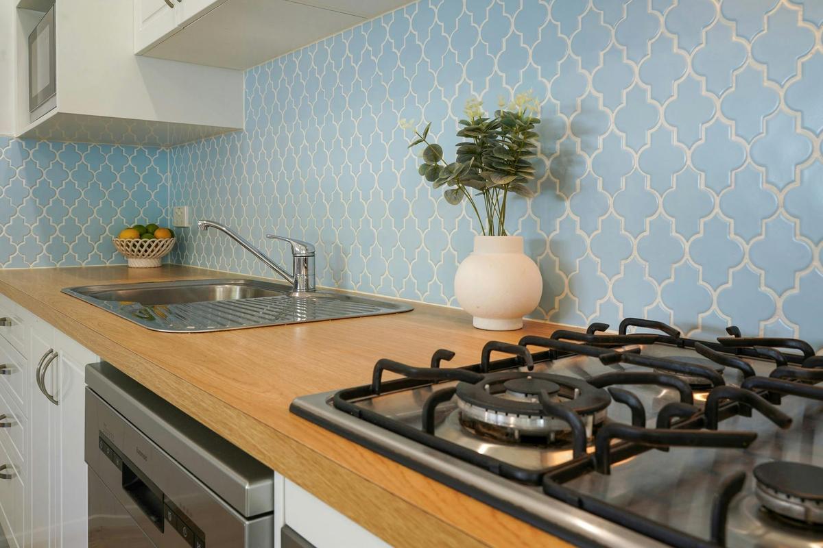 Coastal Cottage (2BR)