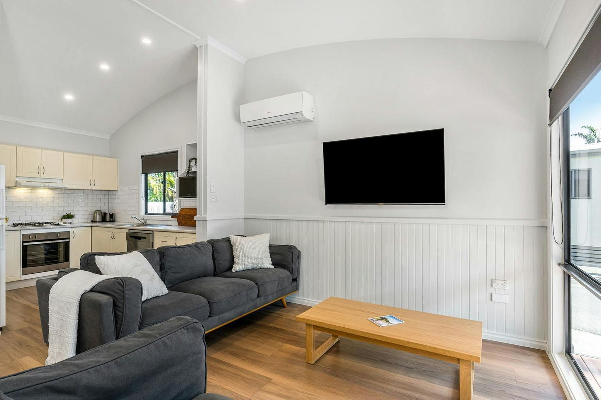 Grande Villa (2BR)
