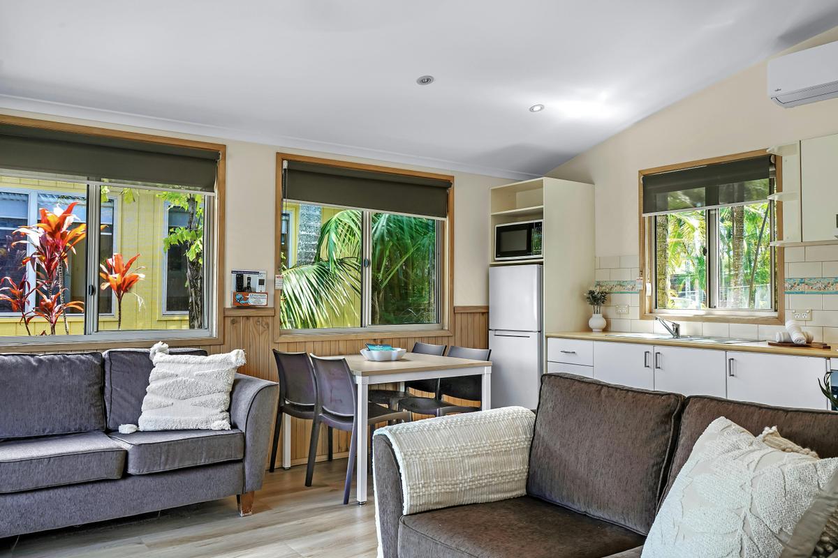 Holiday Lodge | Tasman Holiday Parks - North Star