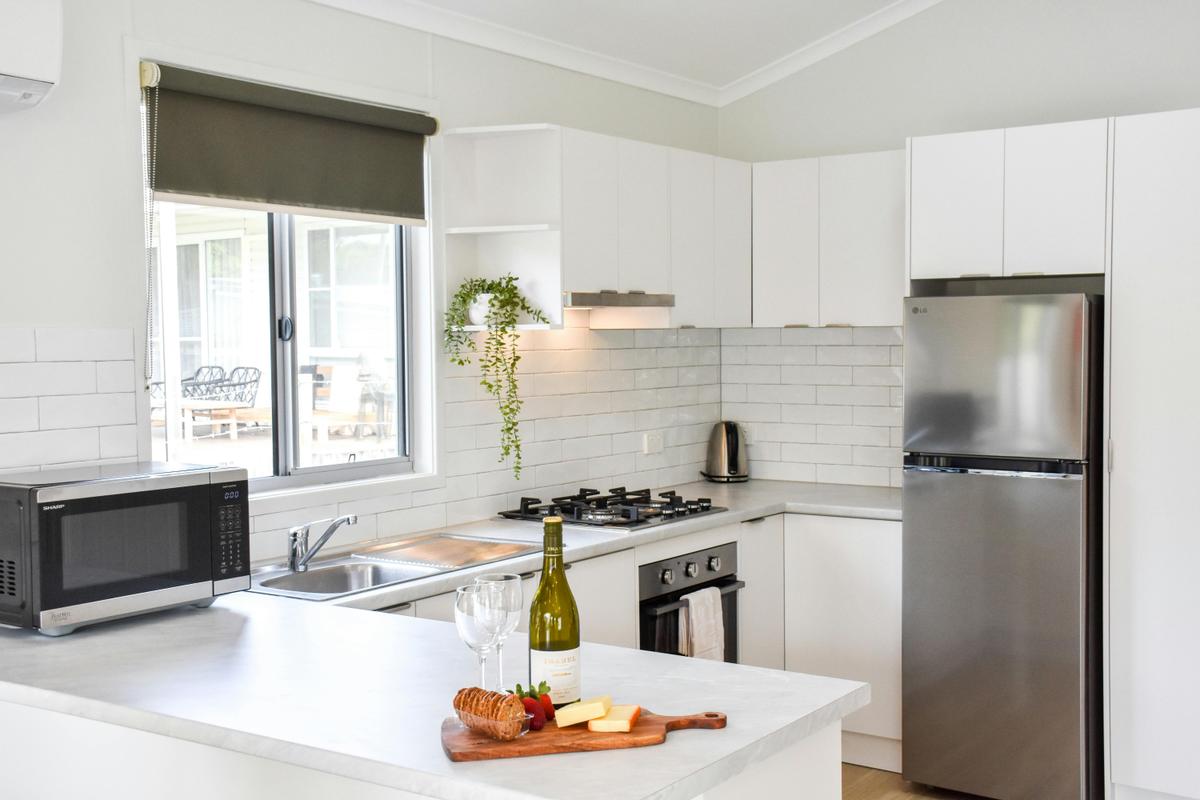 Driftwood Lodge | Tasman Holiday Parks - North Star