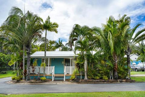 Palm Villas (2BR)