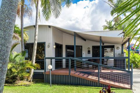 Grande Villa (2BR)