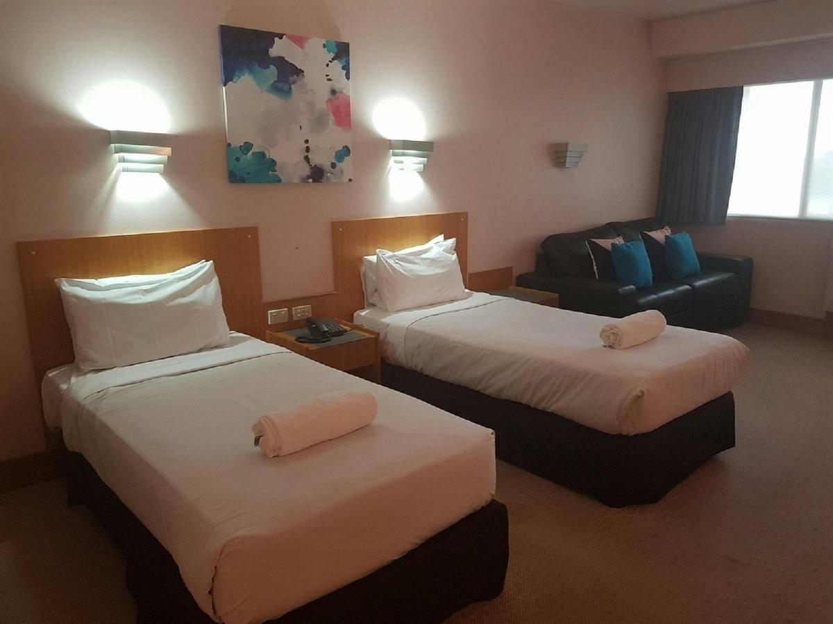 Twin share room