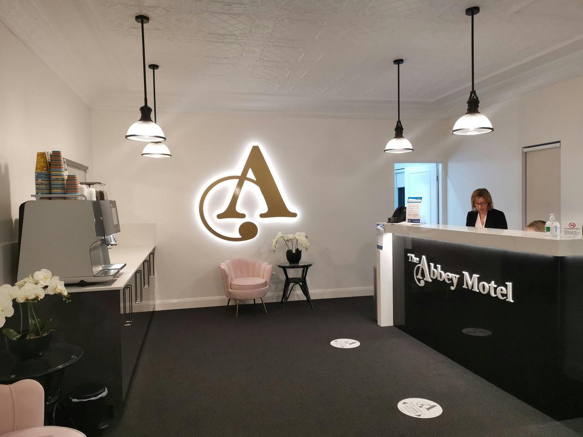 Abbey Motel Foyer