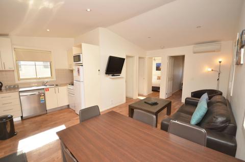 Settlers Hut Lounge Room