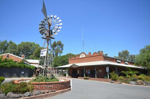 Tasman Holiday Parks - Merool on the Murray