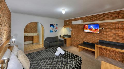 Queen Room
