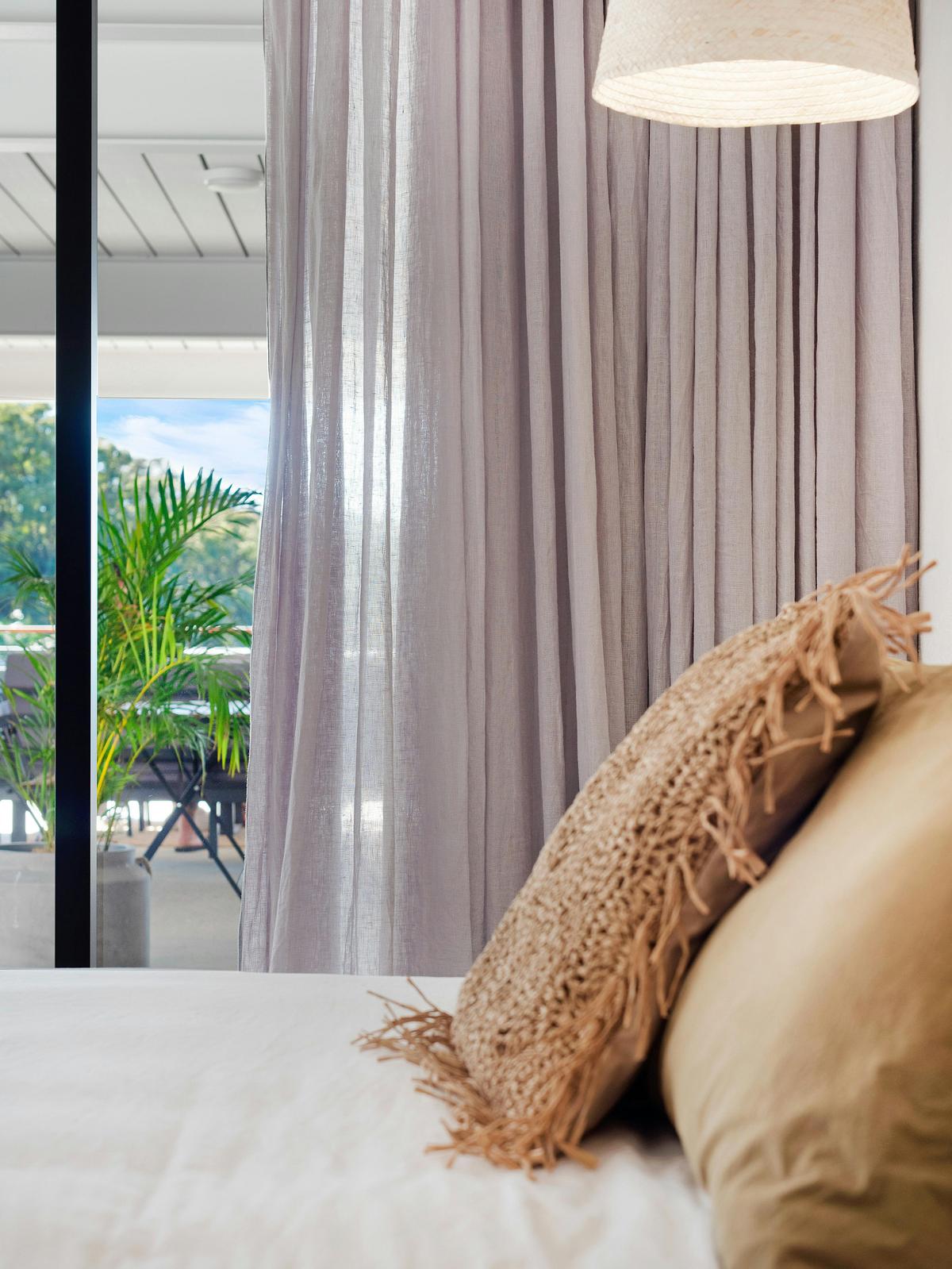 casual coastal aesthetic