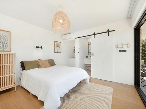 Queen Room - Ocean View