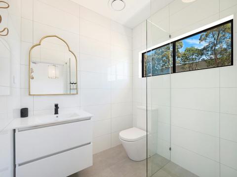 Modern bathroom