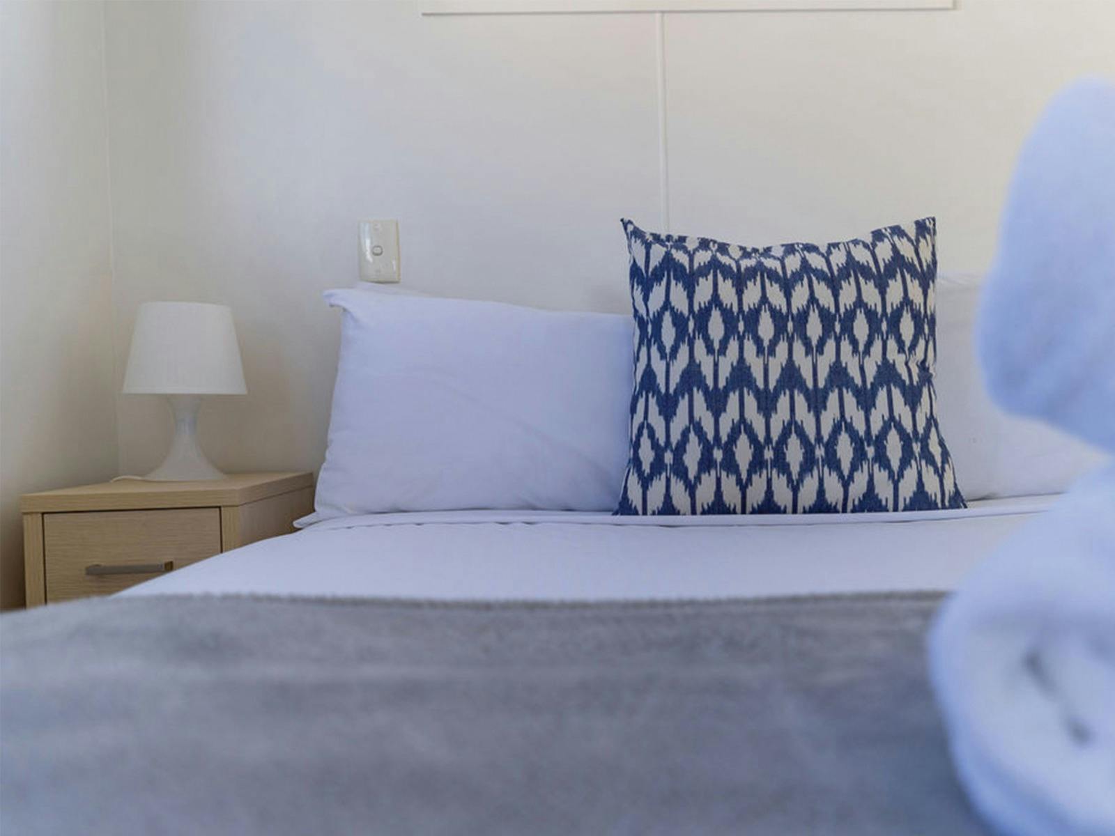 Stay in cosy cabins, spacious villa, and a newly added motel made for slowing down and settling in