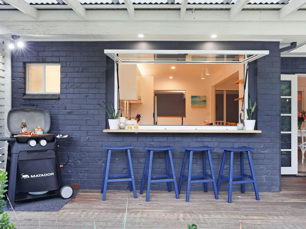 Shellhaven | Undercover Outdoor Entertaining Area | BBQ | Breakfast Bar